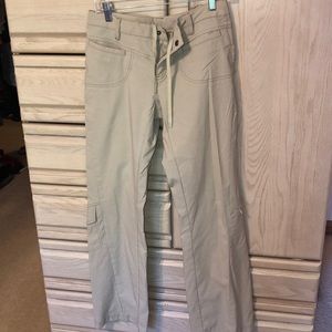 Athleta Cargo Pants